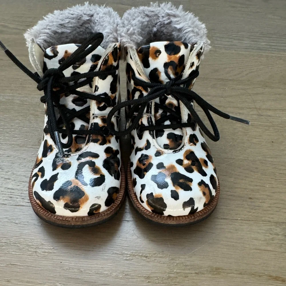 Blublonc patent leather toddler booties ankle shoes animal print size 5